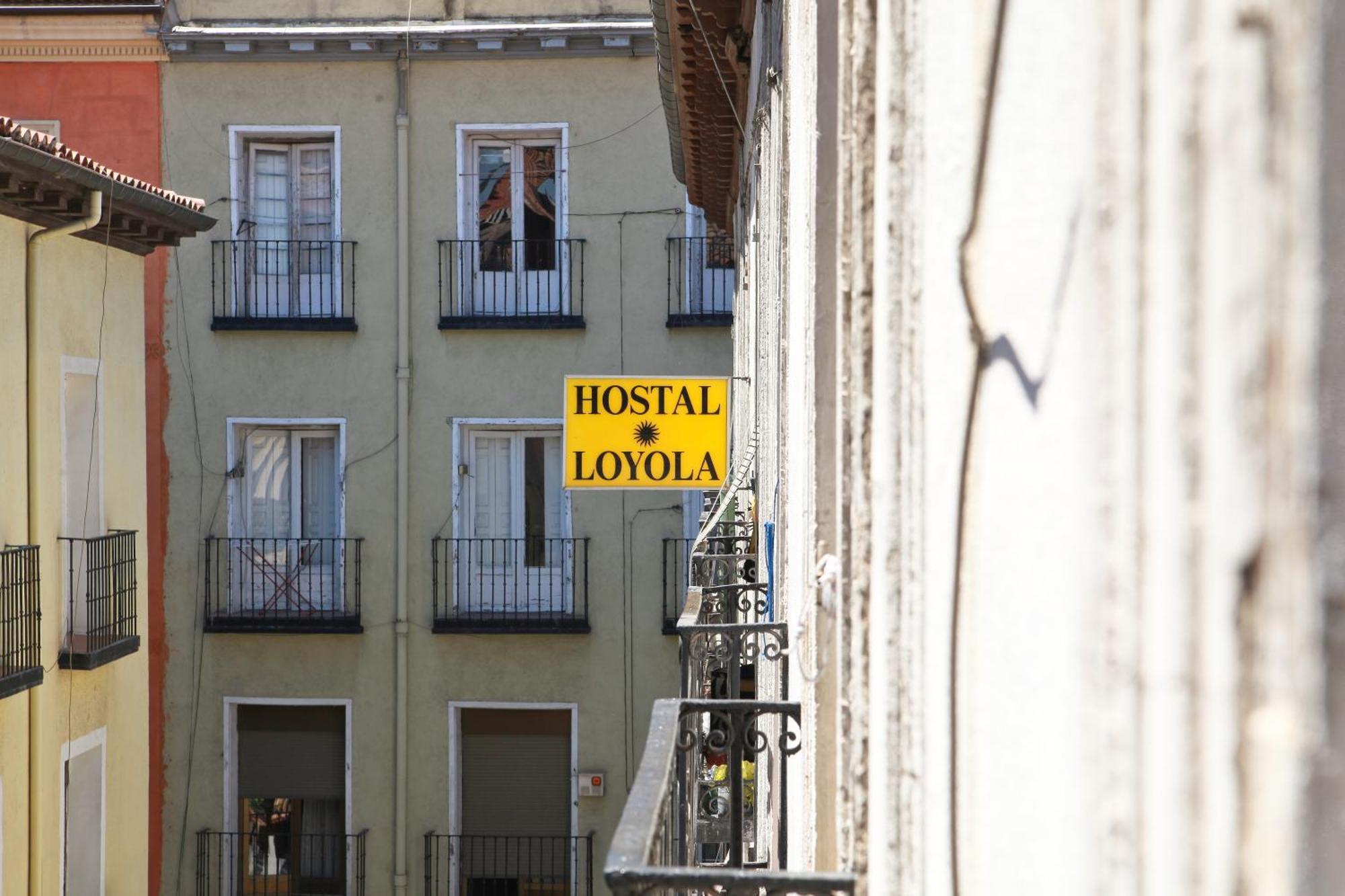 Hostal Loyola Madrid Extérieur photo